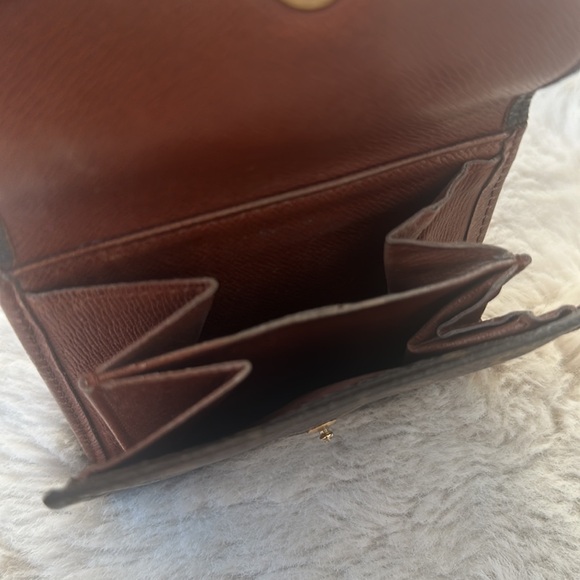 AUTHENTIC LOUIE VUITTON MONOGRAM WALLET - Picture 3 of 6